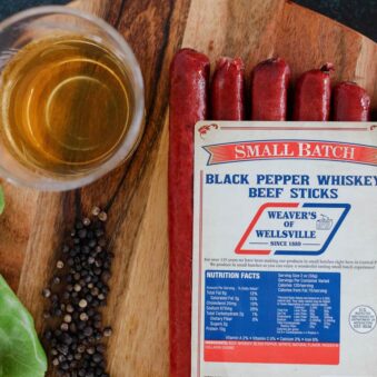black-pepper-whisky-beef-stick-3